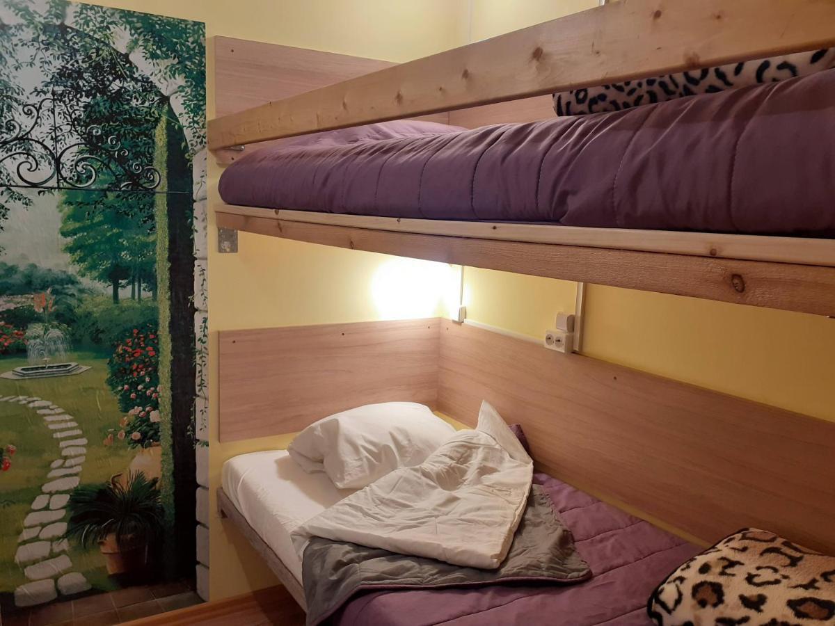Avotu Stabu Private Flats In A Separate House For One Or Couple Рига Екстер'єр фото